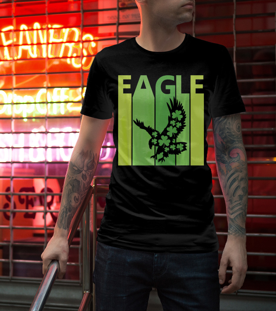 Lucky Irish Shamrock Eagle St Patricks Day T-Shirt