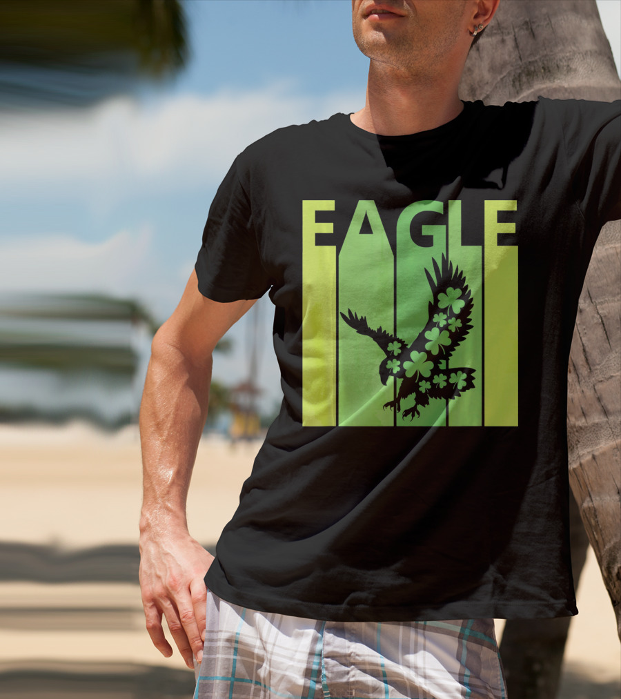 Lucky Irish Shamrock Eagle St Patricks Day T-Shirt