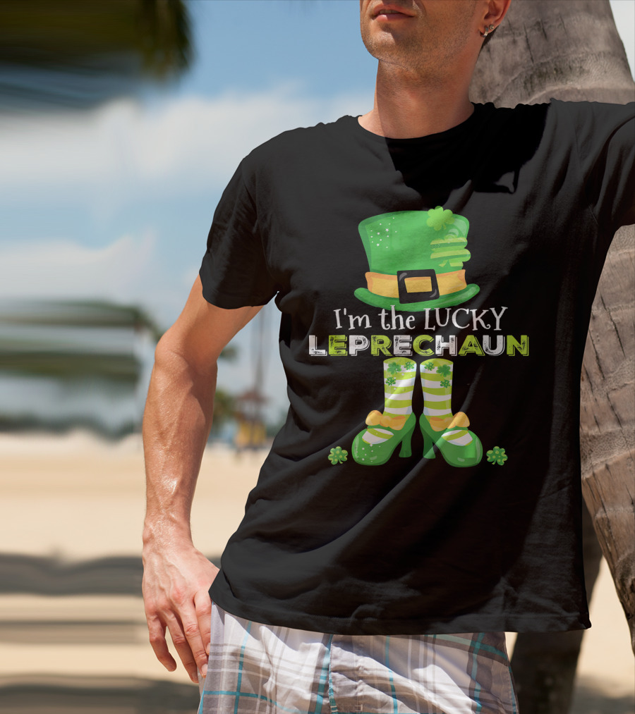 I'm The Lucky Leprechaun Green Hat And Shoes With Clovers T-Shirt