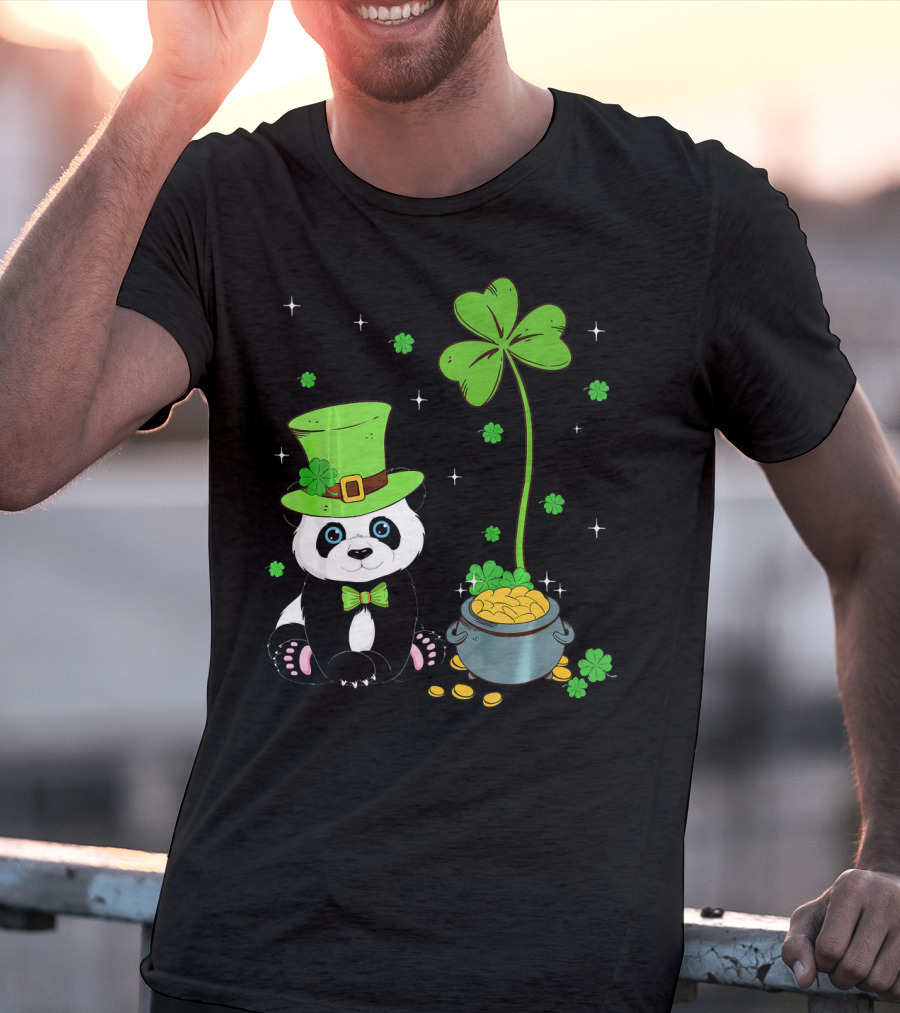 Shamrock Leprechaun Panda St Patricks Pot Of Gold T-Shirt