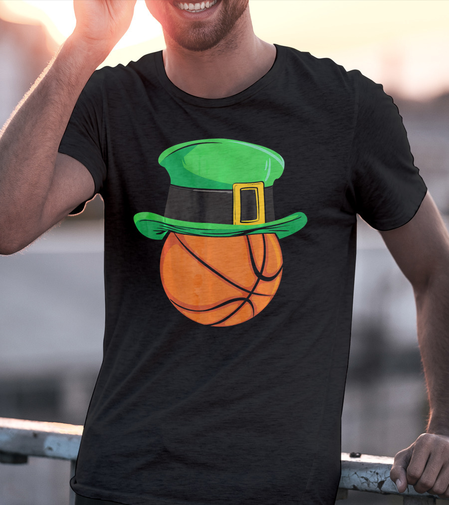Leprechaun Hat Basketball St Patricks Day T-Shirt
