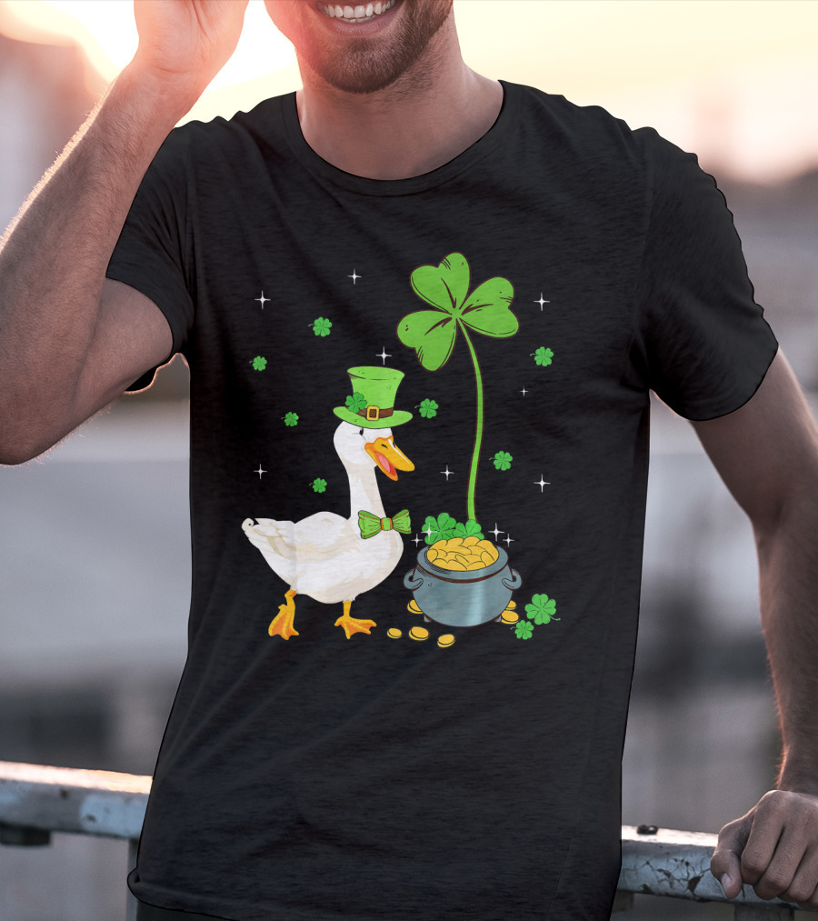 Shamrock Duck With Leprechaun Hat And Pot Of Gold T-Shirt