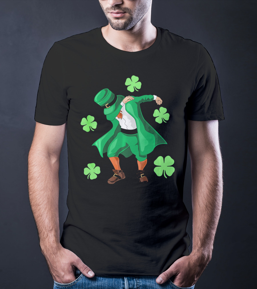 Funny Dabbing Leprechaun With Clovers For St. Patrick's Day T-Shirt