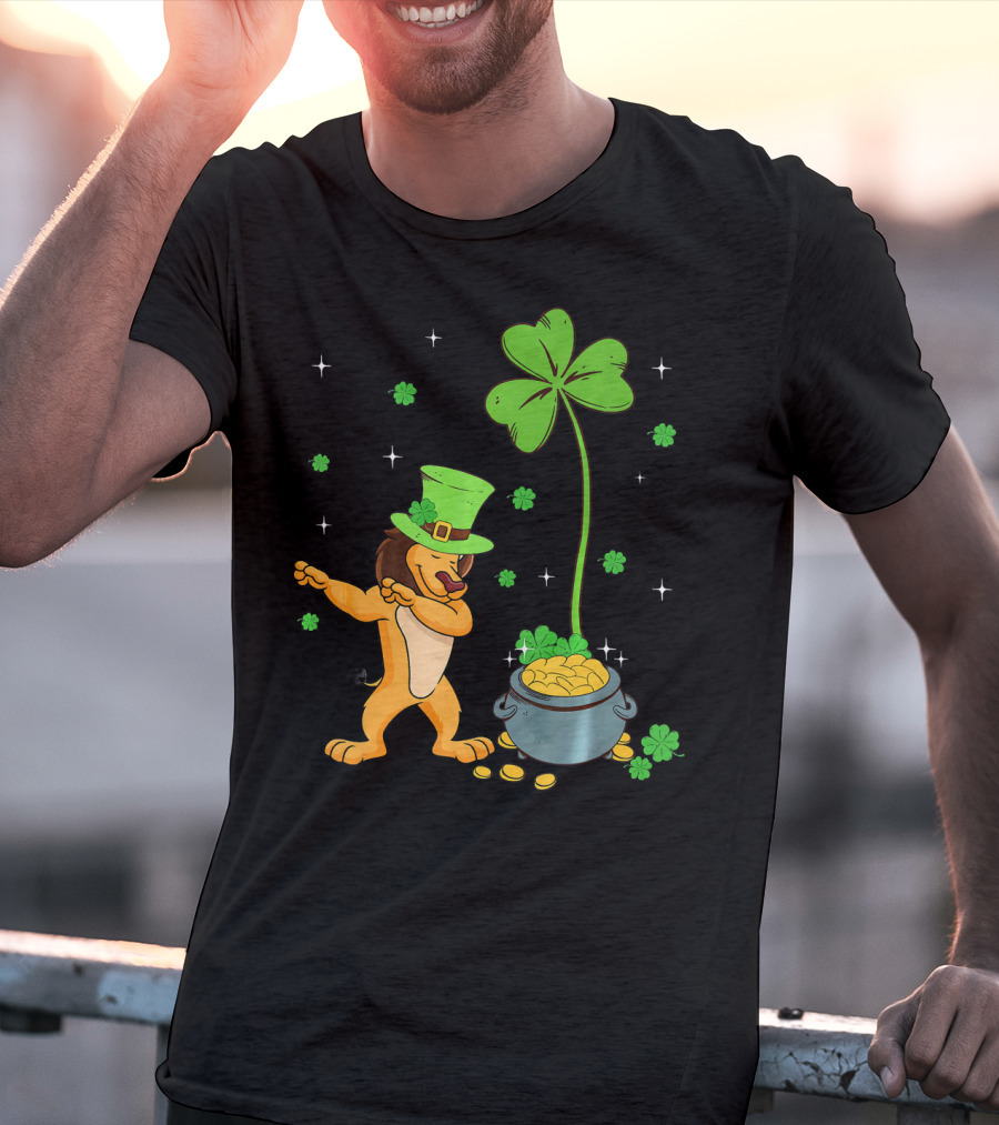 Shamrock Leprechaun Lion Pot Of Gold Clover Dance T-Shirt
