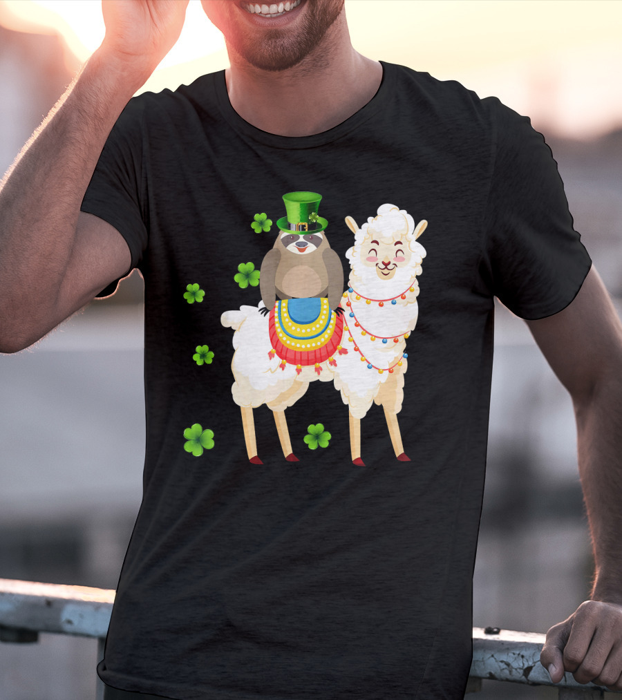 Leprechaun Sloth Riding Llama St Patrick's Day With Shamrocks T-Shirt