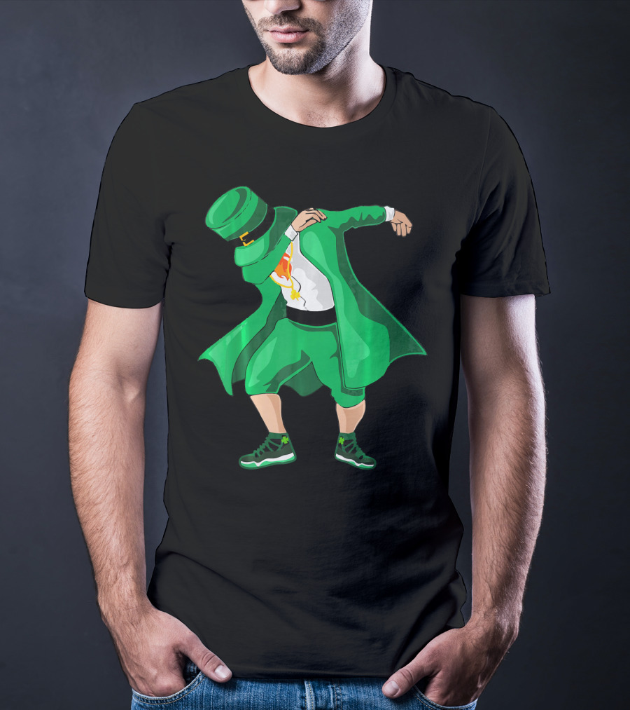 Dabbing Irish Leprechaun In Green Suit With Shamrock Shoes T-Shirt