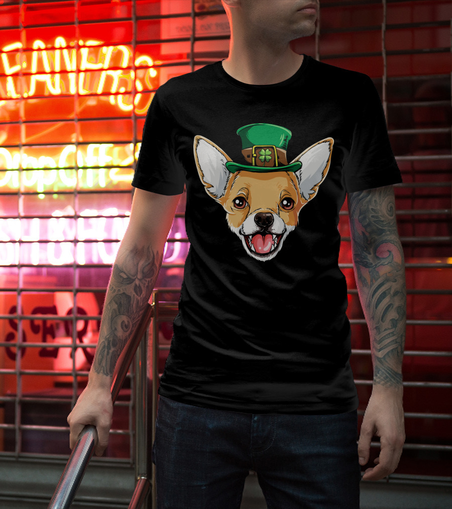 Chihuahua Leprechaun Hat Shamrock T-Shirt