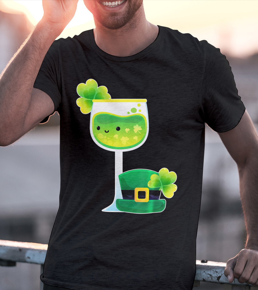 Saint Patrick's Day Green Shamrock Wine Glass With Leprechaun Hat T-Shirt