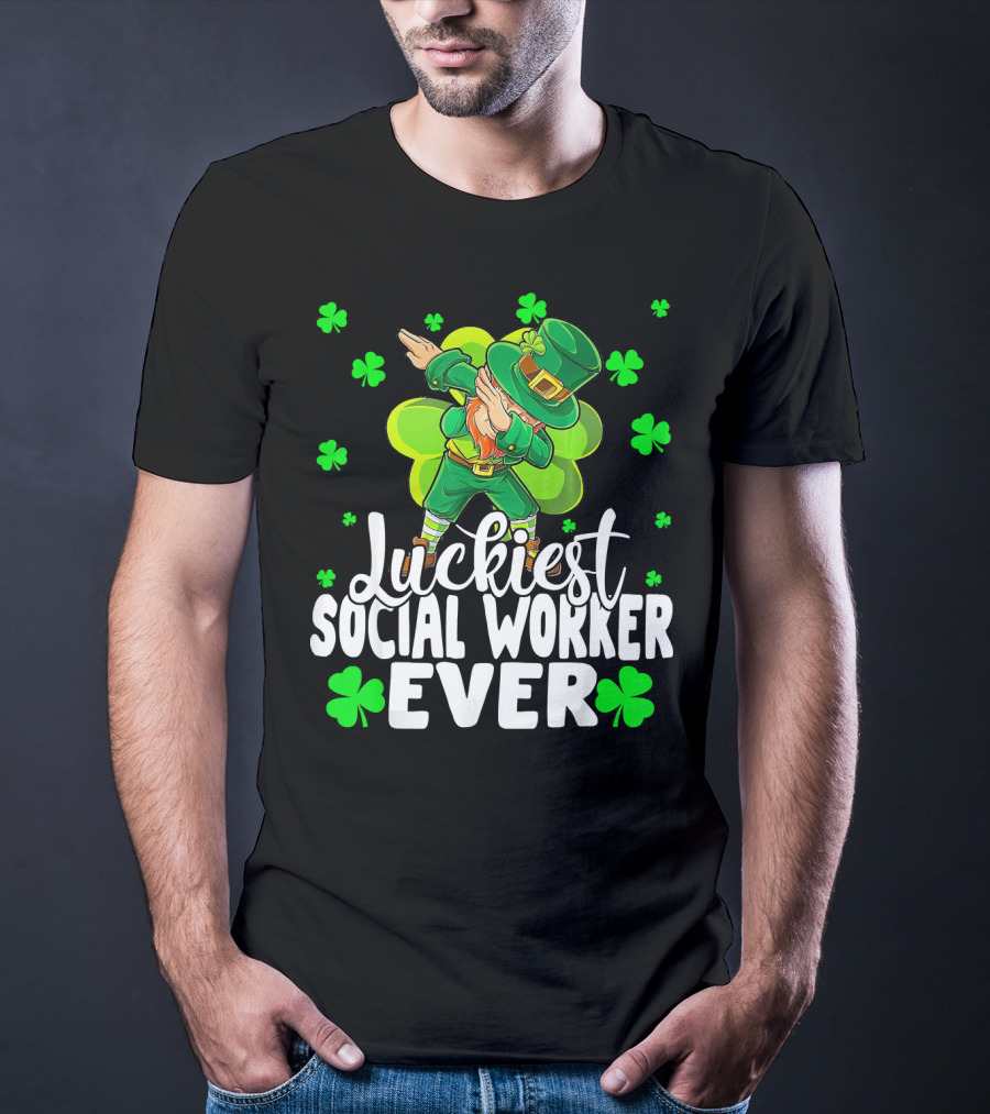 Luckiest Social Worker Ever Leprechaun Dab With Shamrocks T-Shirt