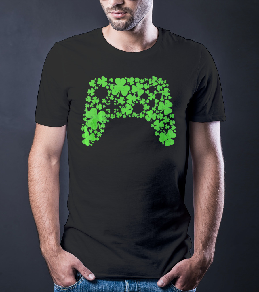 St Patricks Day Gamer Gaming Lucky Shamrock Controller T-Shirt