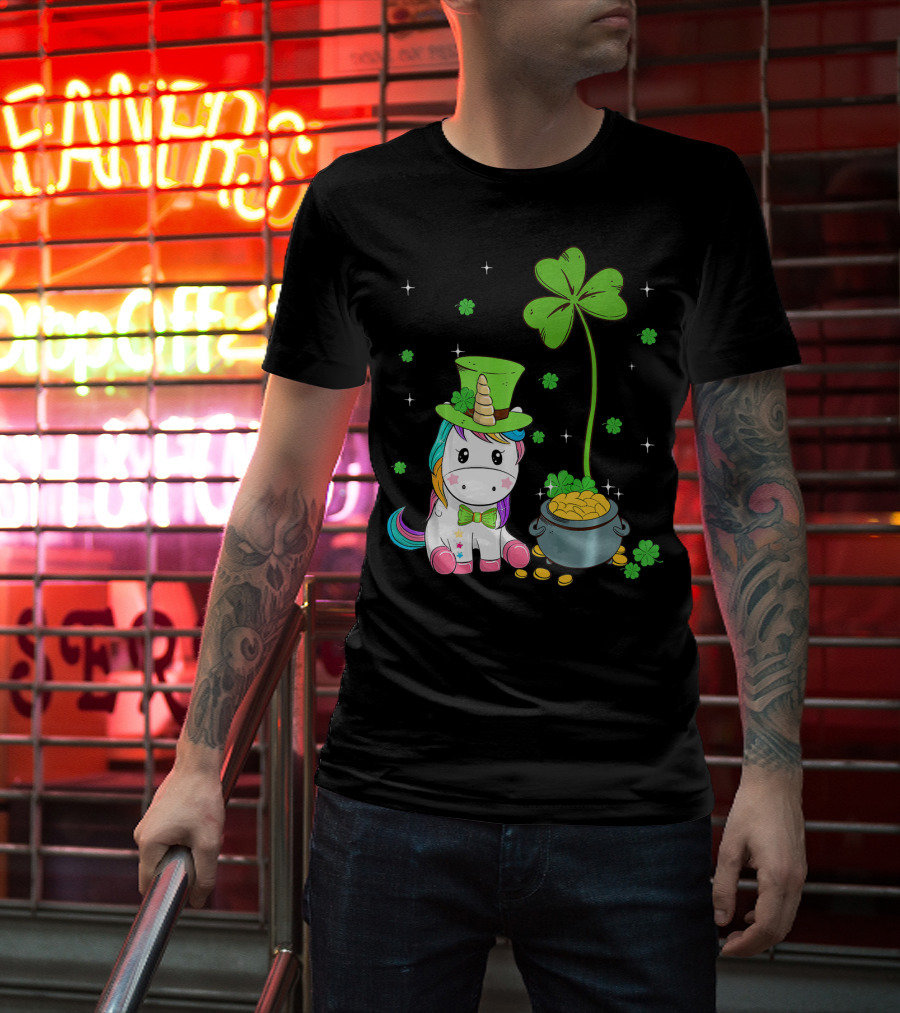 Shamrock Leprechaun Unicorn St Patricks Pot Of Gold T-Shirt