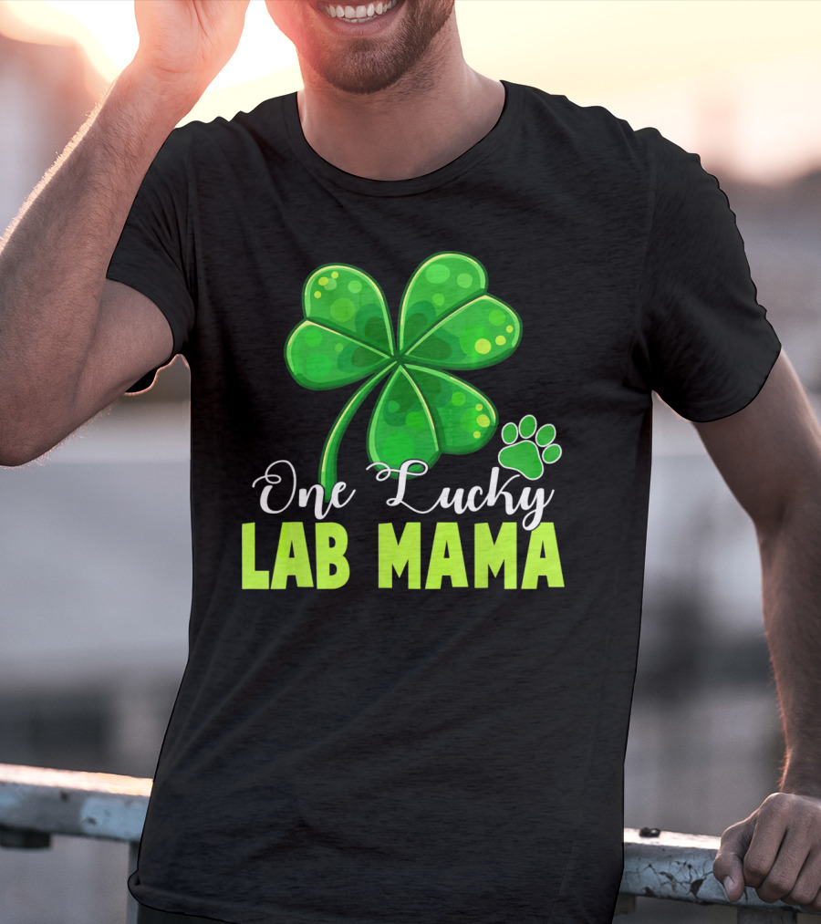 One Lucky Lab Mama Shamrock Paw Prints T-Shirt