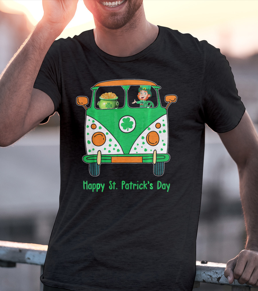 Happy St. Patrick's Day Leprechaun Gold Pot Hippie Car T-Shirt
