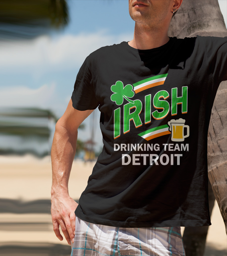 Detroit Irish Drinking Team St Patricks Clover Beer T-Shirt