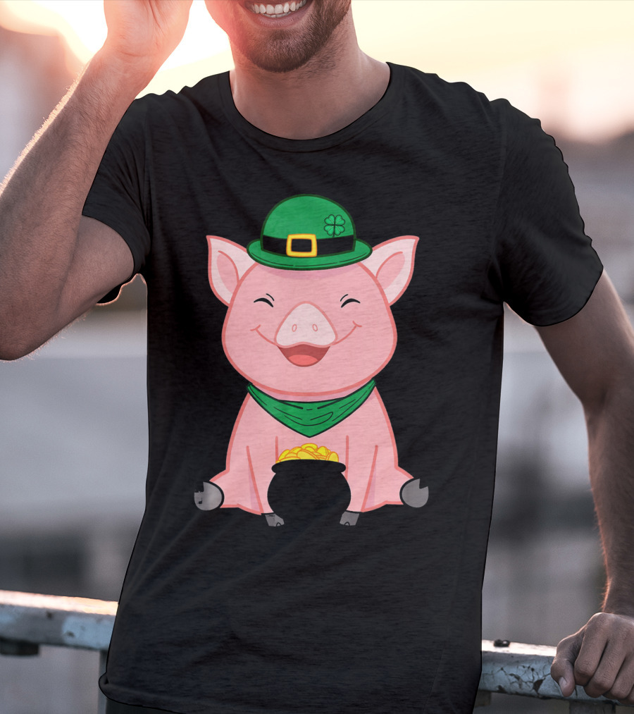 Cute Pig St. Patrick's Day Hat And Gold Pot T-Shirt