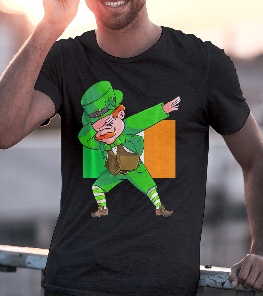 Dabbing Leprechaun Ireland Flag St. Patrick's Day Fun T-Shirt