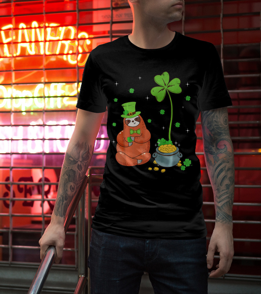 Shamrock Leprechaun Sloth Pot Of Gold St Patricks T-Shirt