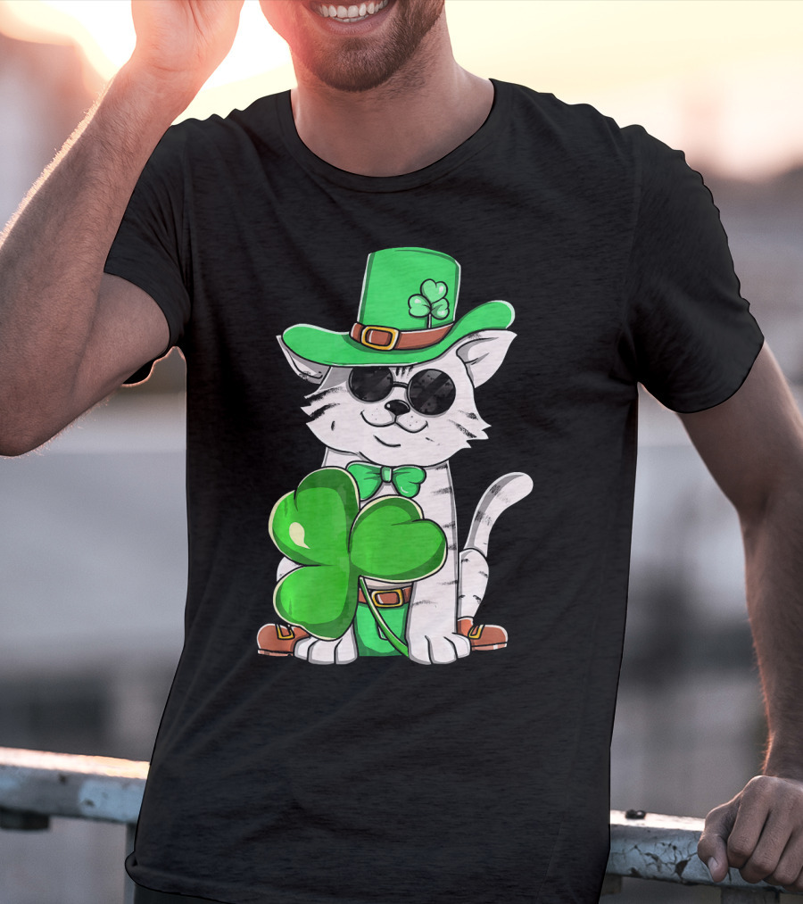Leprechaun Cat Shamrock Irish St Pat Day Kitty T-Shirt