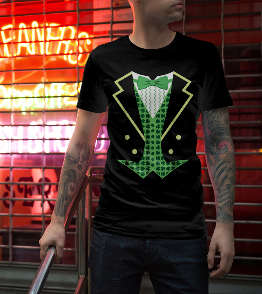 Leprechaun Costume Vintage Tuxedo Clover Bow Tie T-Shirt
