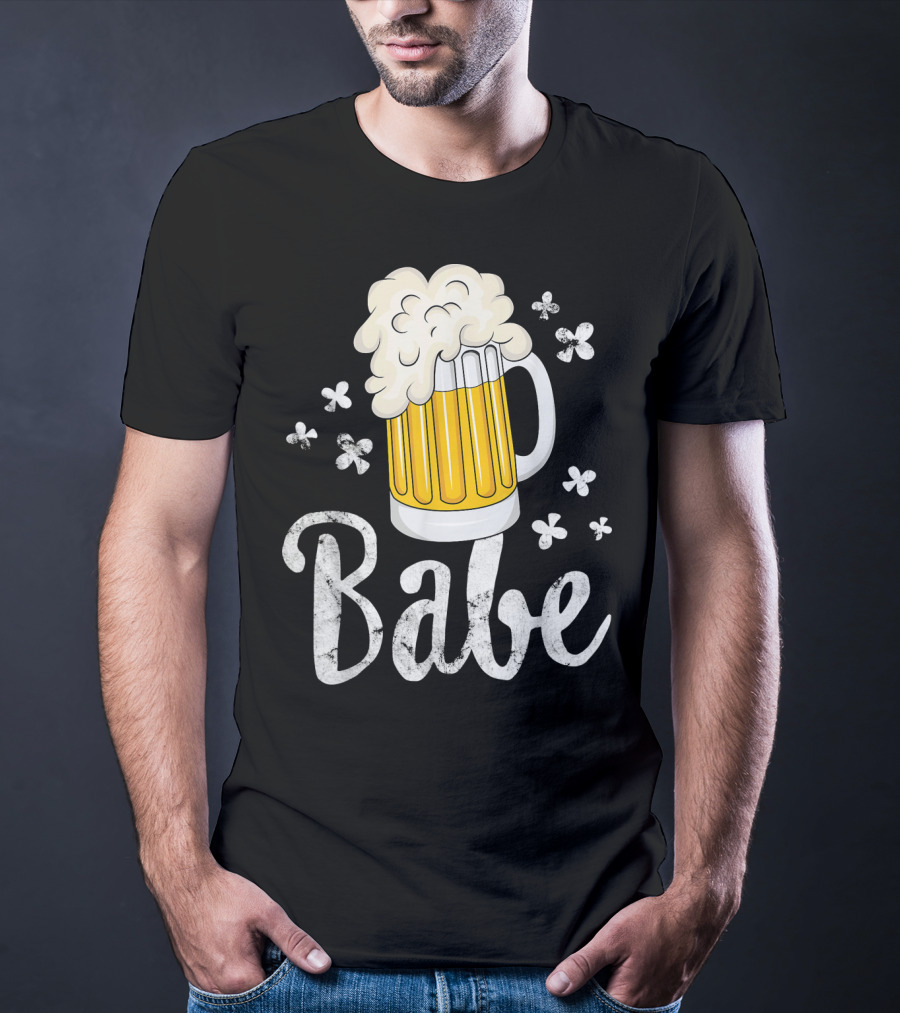 Beer Babe Mug Foam And Flowers T-Shirt