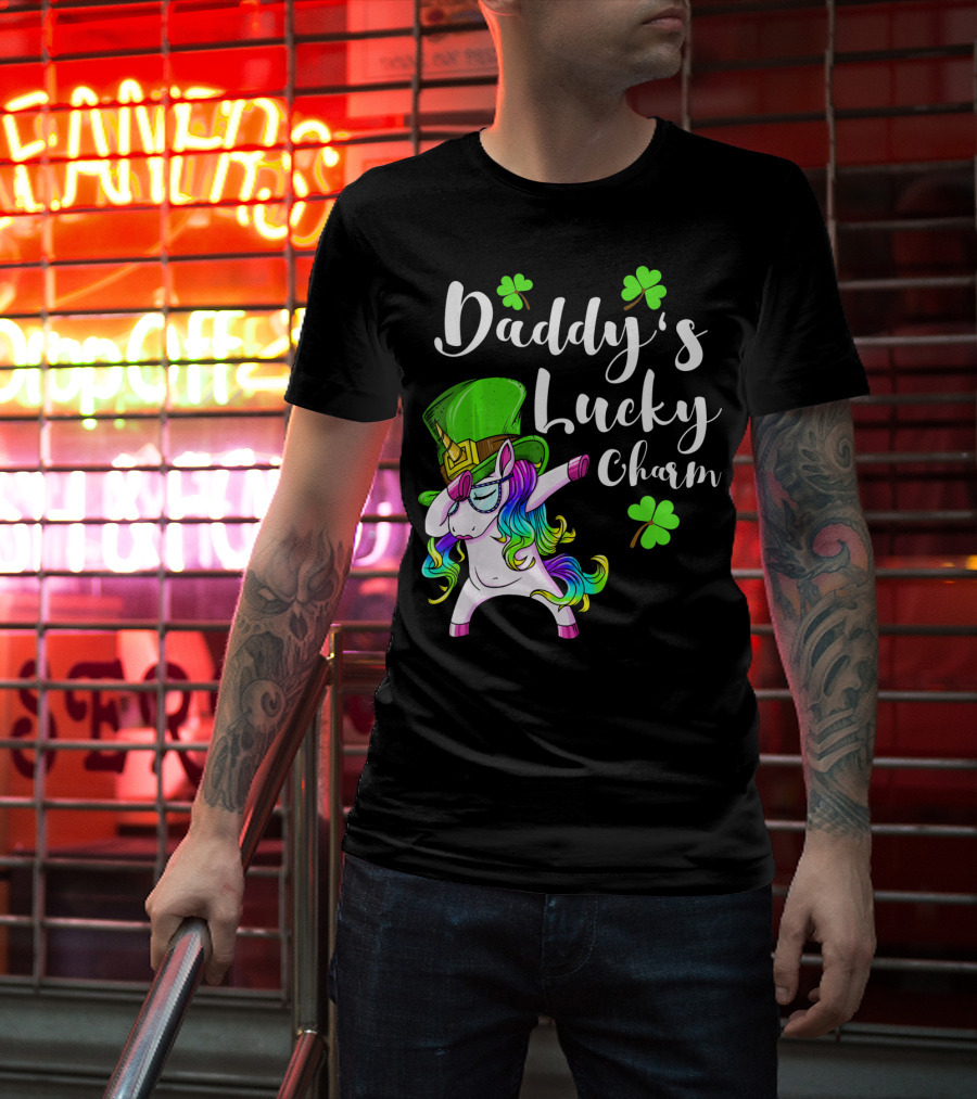 Daddy's Lucky Charm St. Patrick's Day Unicorn With Shamrock Hat T-Shirt