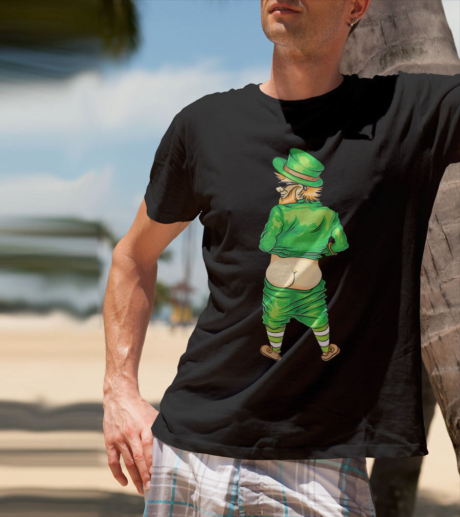 Mooning Leprechaun St. Patricks Day Funny Irish Humor T-Shirt