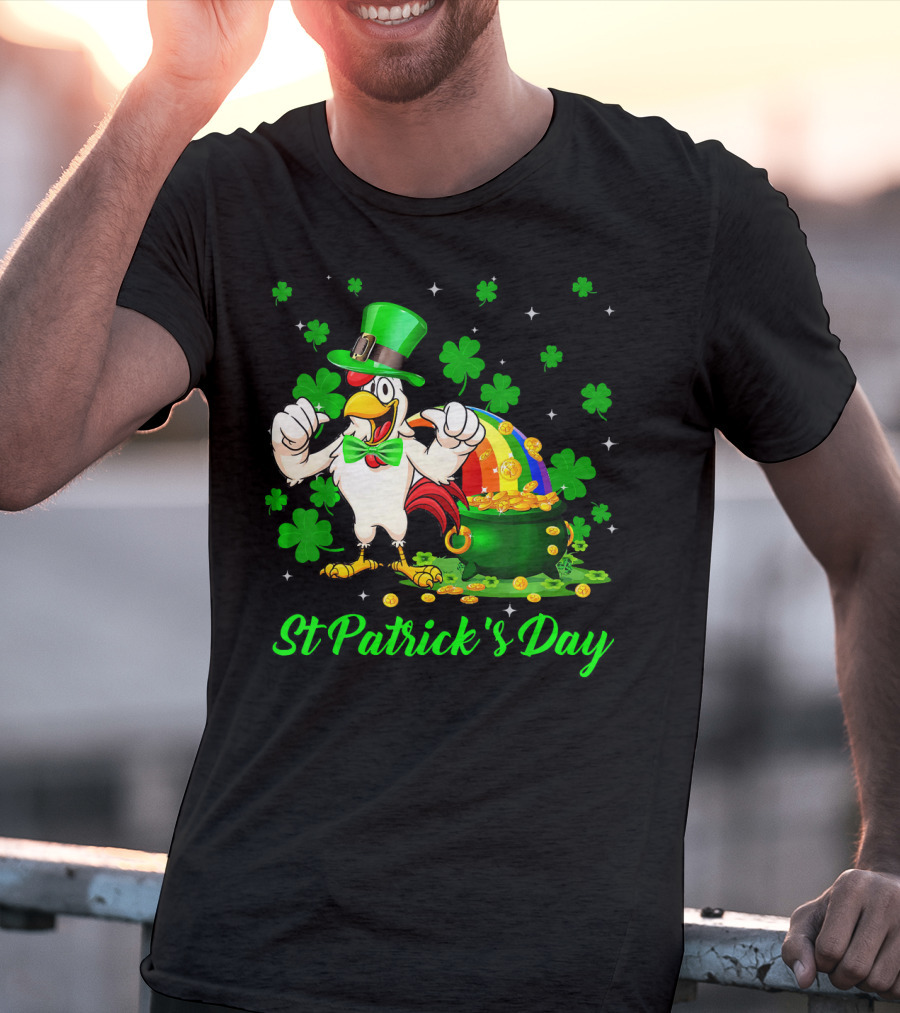 St Patrick's Day Leprechaun Chicken Shamrock Pot Of Gold T-Shirt