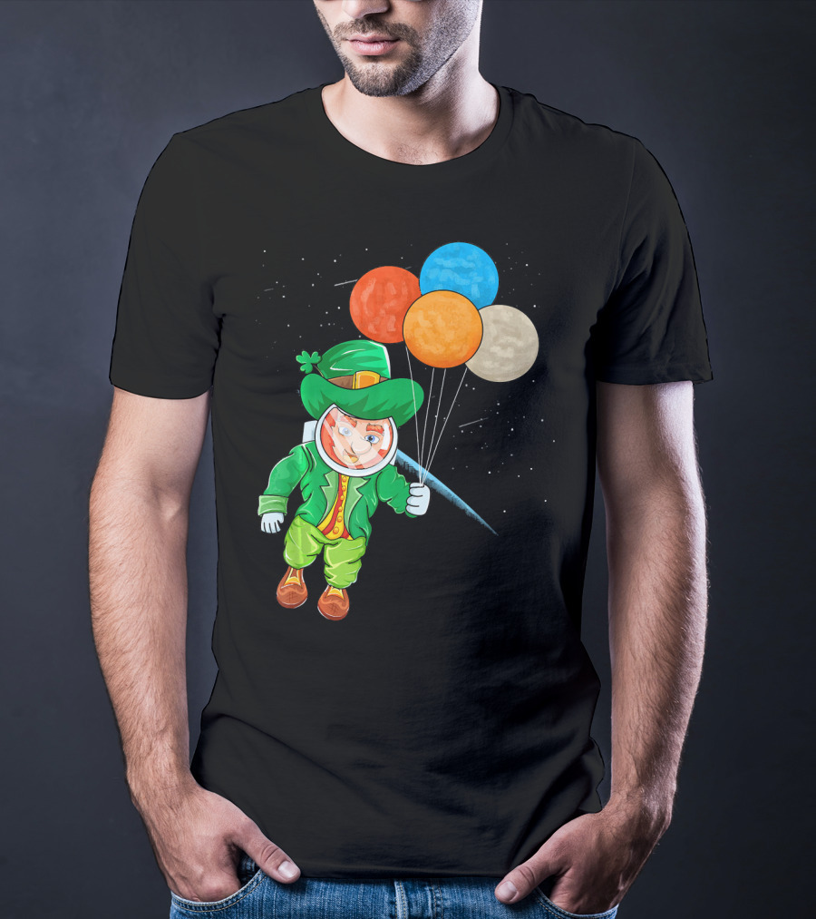 Leprechaun In Space St Patrick's Day Astronaut With Colorful Balloons T-Shirt
