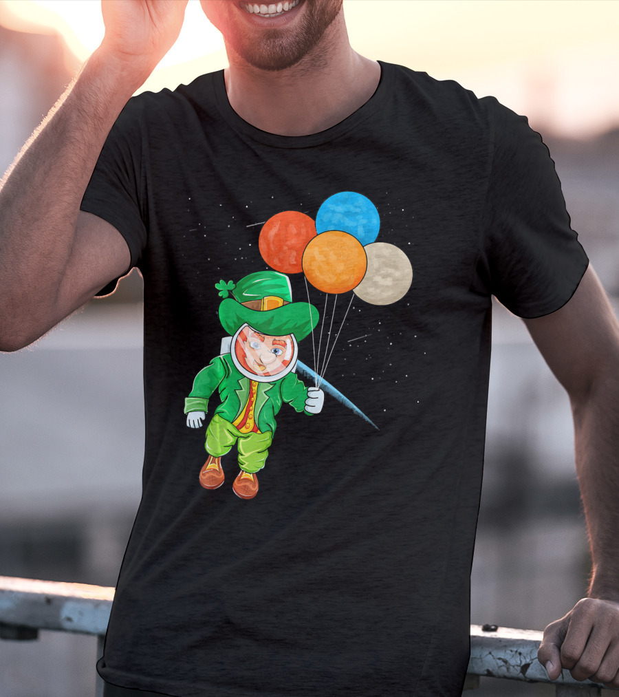 Leprechaun In Space St Patrick's Day Astronaut With Colorful Balloons T-Shirt