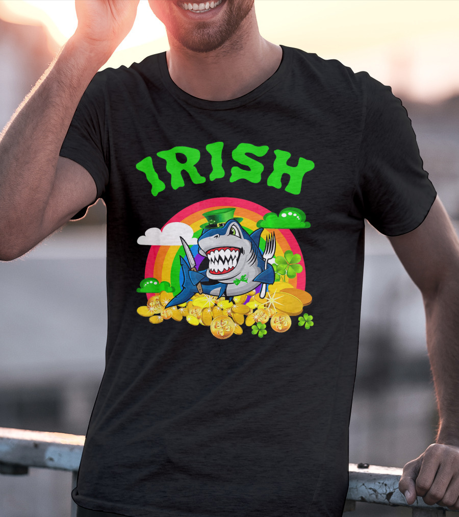 Irish Shark Funny St Patricks Day Leprechaun Rainbow Coins T-Shirt