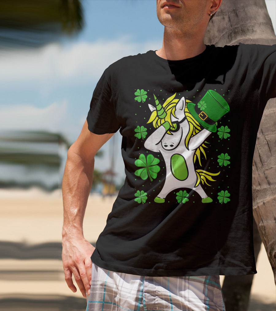 Funny Irish St Patricks Day Unicorn With Leprechaun Hat And Shamrocks T-Shirt