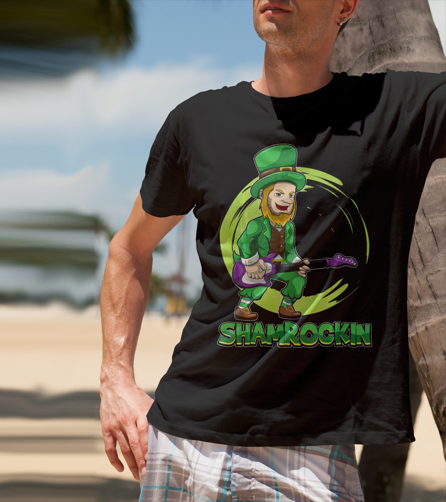 Shamrockin Leprechaun With E Guitar Rocking Celtic Style Green Circle Background T-Shirt