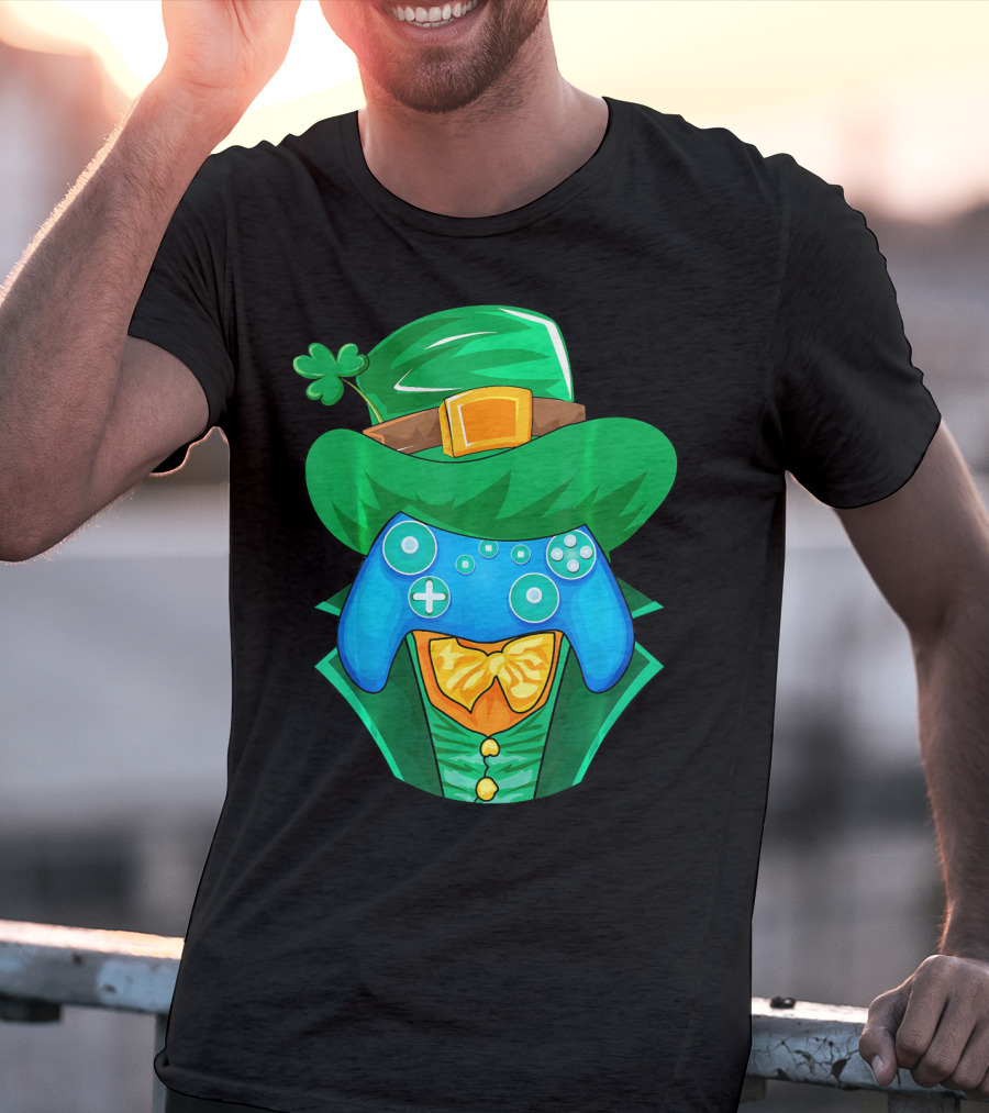 Leprechaun Gamer Controller St Patrick's Day Shamrock Hat Bowtie T-Shirt