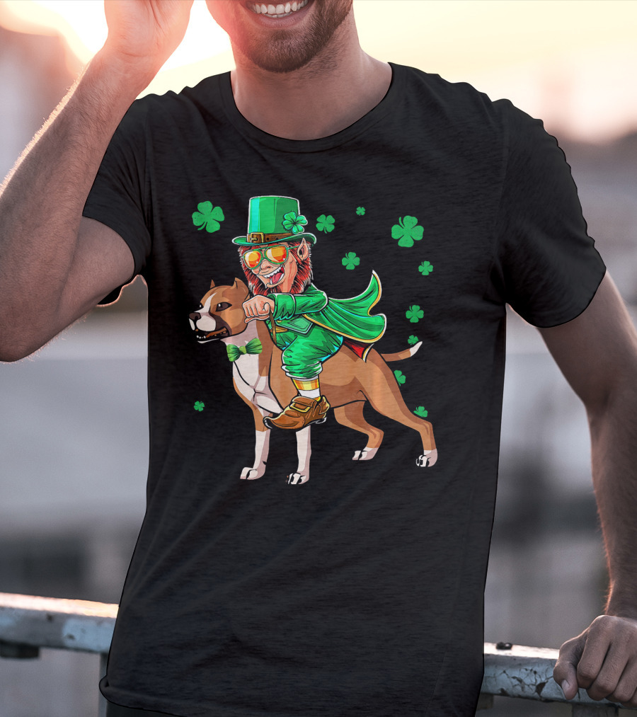 Leprechaun Riding Amstaff With Shamrock St. Patrick's Day T-Shirt