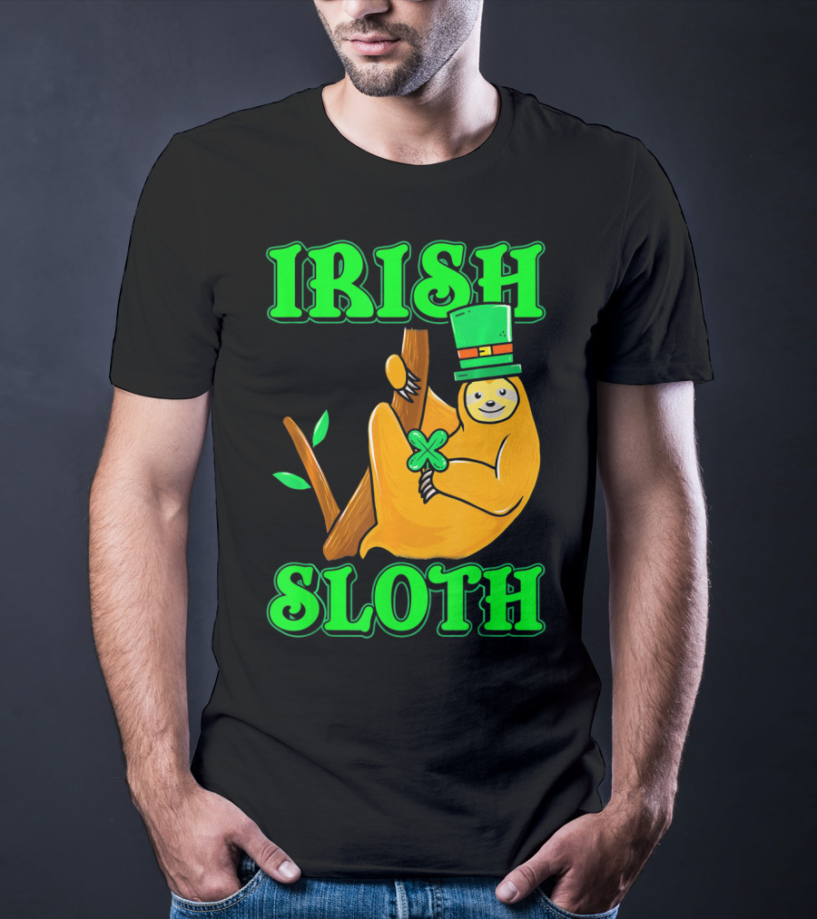 IRISH SLOTH Lucky Sloth With Shamrock And Green Hat T-Shirt
