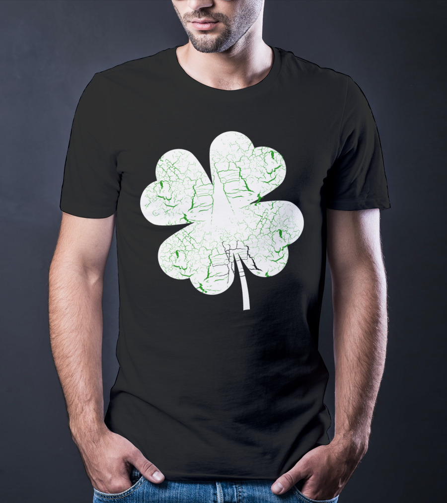Distressed Green Textured Four Leaf Clover Luck T-Shirt