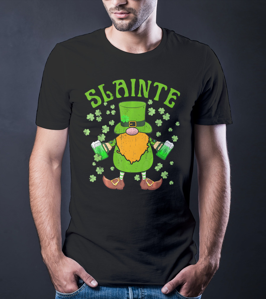 SLAINTE Cute Irish Leprechaun Gnome Green Beer T-Shirt