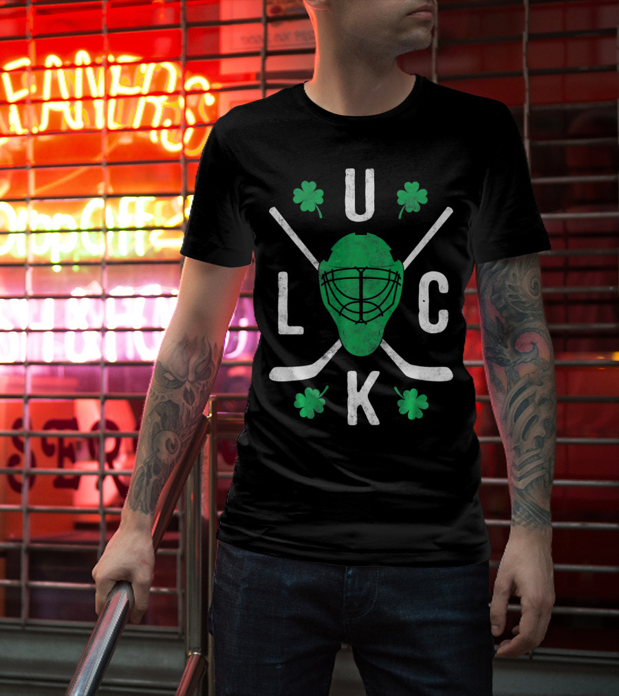 Luck Irish Hockey Player Clover Mask And Sticks T-Shirt