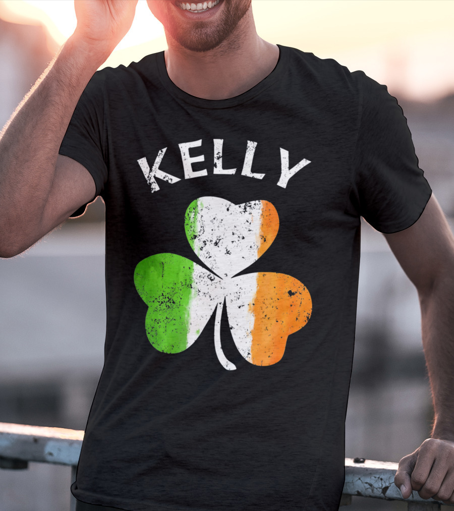 Kelly Irish Shamrock St Patricks Grunge Style Flag T-Shirt