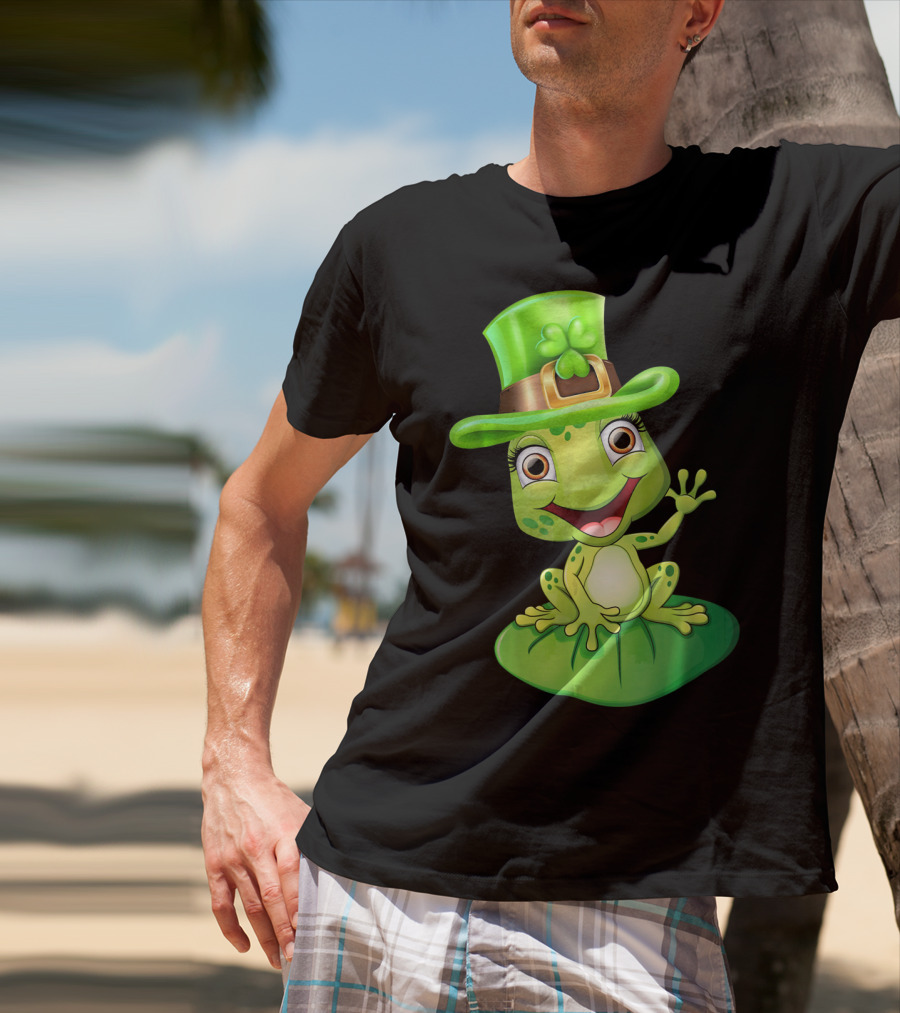 St. Patrick's Day Cute Frog In Green Hat T-Shirt