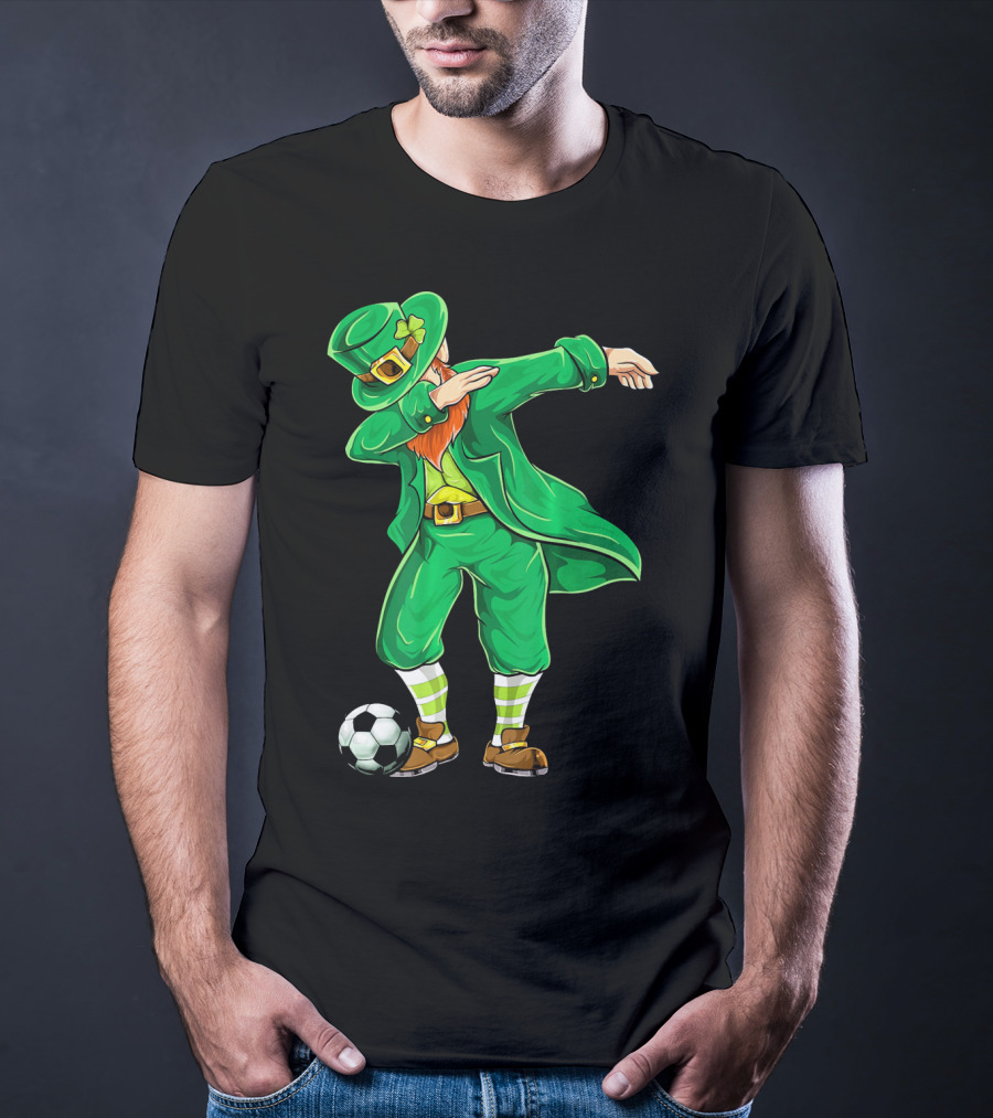 Dabbing Leprechaun Irish Soccer With Football And Shamrock Hat T-Shirt