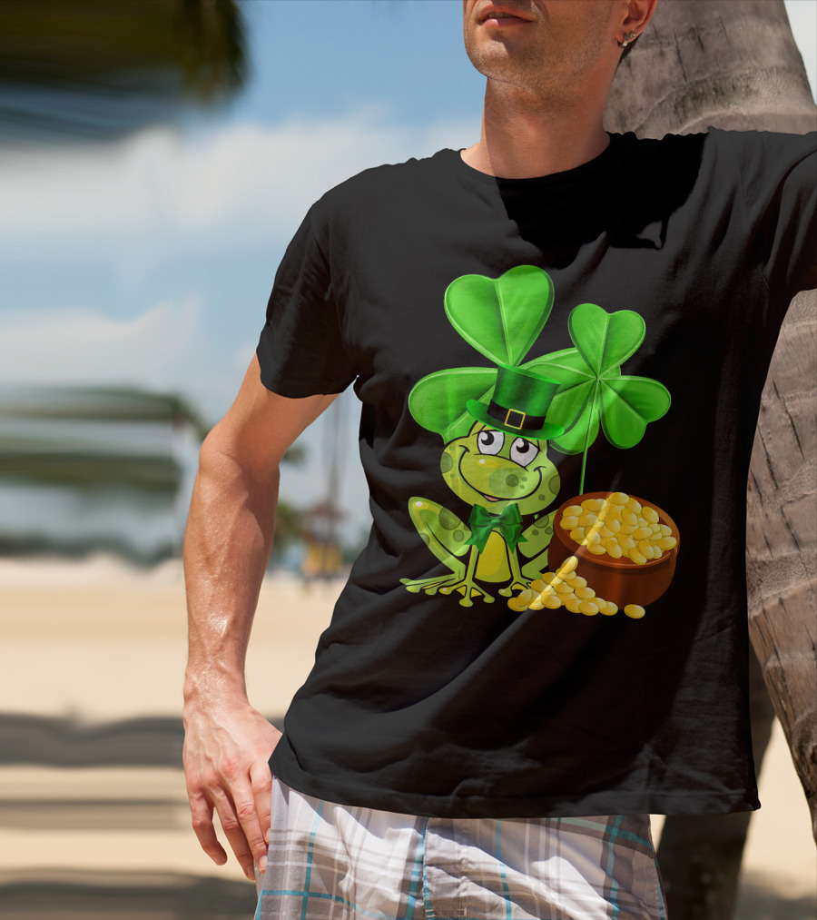 Leprechaun Frog St. Patrick's Day Shamrock Gold Coins T-Shirt