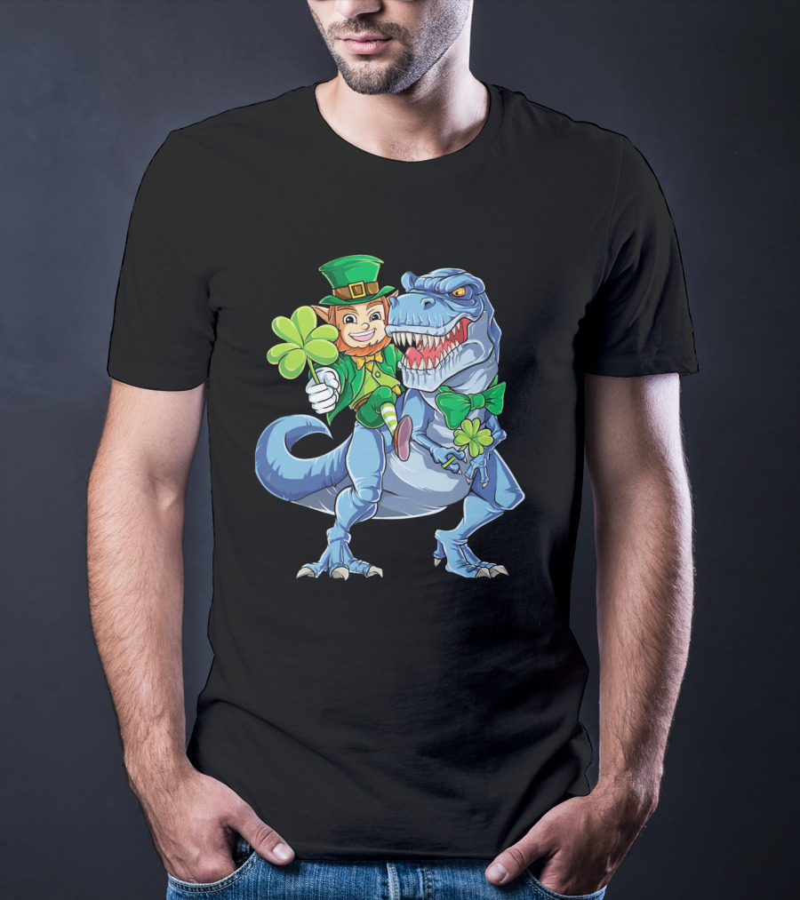 St Patricks Day Leprechaun Riding Dinosaur With Shamrock T-Shirt