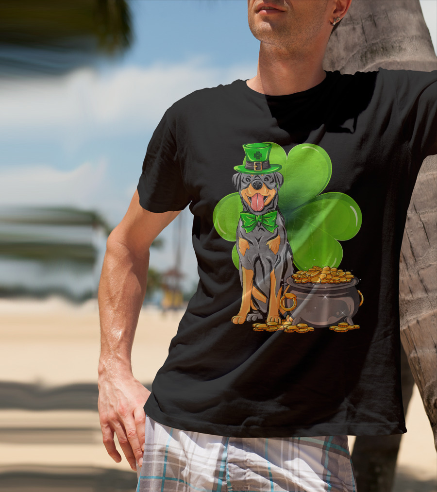 Rottweiler St Patricks Day Leprechaun With Shamrock And Gold Coins T-Shirt