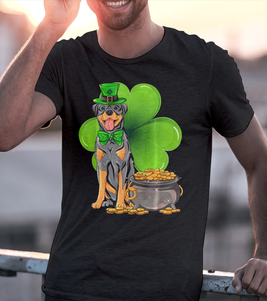 Rottweiler St Patricks Day Leprechaun With Shamrock And Gold Coins T-Shirt