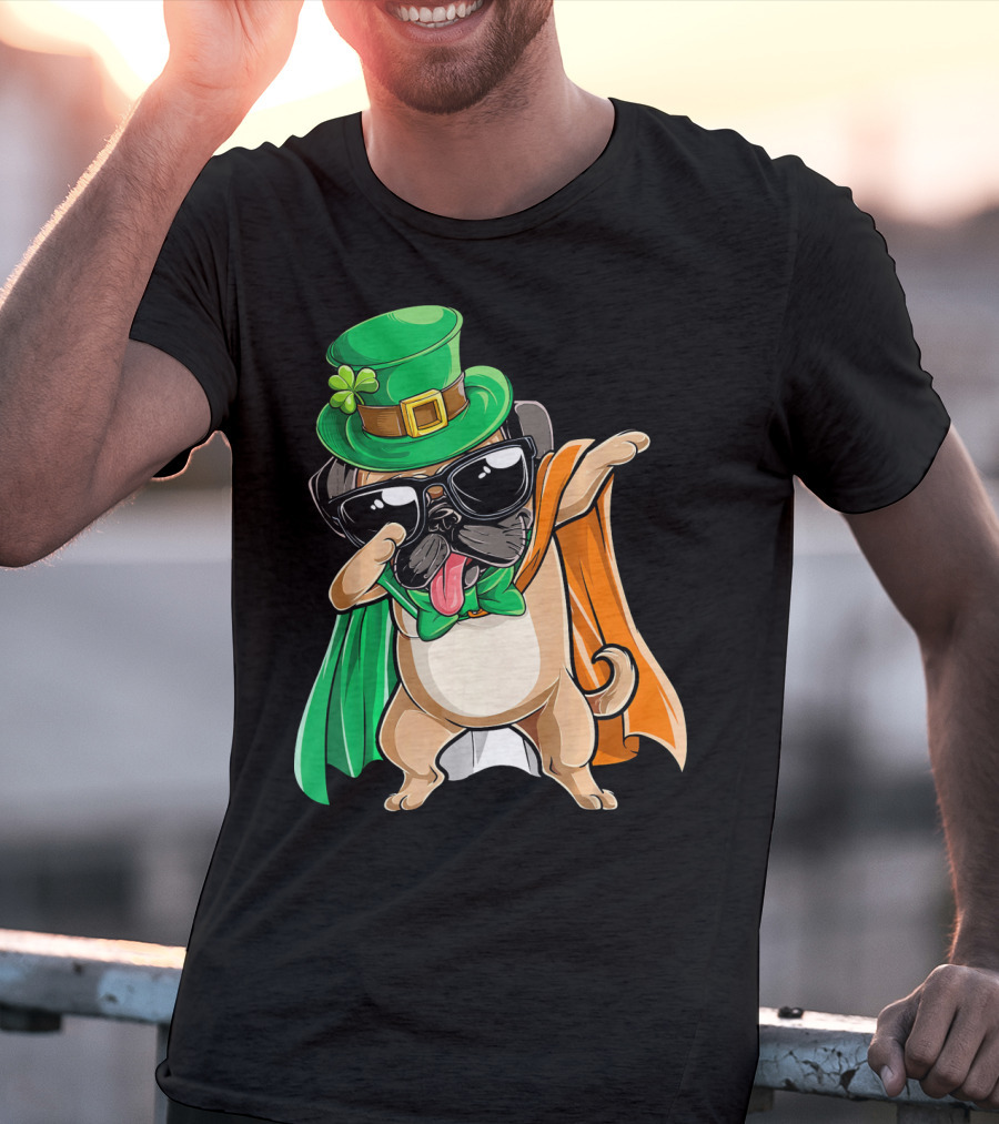 Dabbing Pug St Patrick's Day Leprechaun Hat Cape T-Shirt