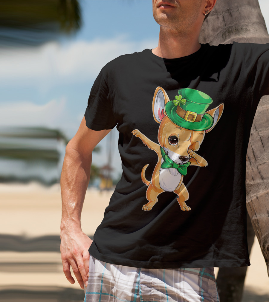 St. Patrick's Day Dabbing Chihuahua Leprechaun Hat T-Shirt