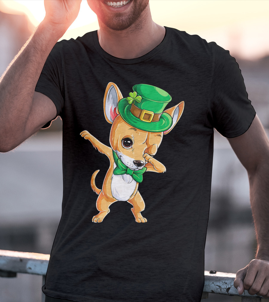 St. Patrick's Day Dabbing Chihuahua Leprechaun Hat T-Shirt