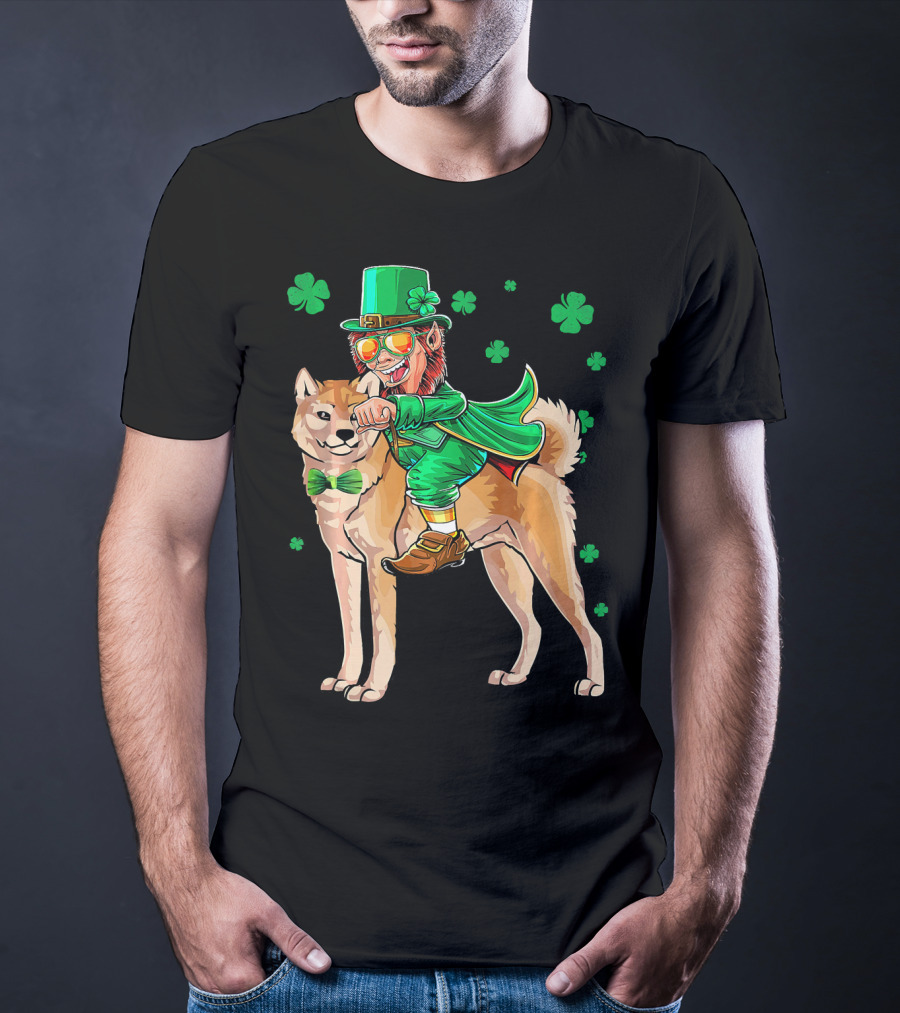 Leprechaun Akita Shamrock St. Patricks Day T-Shirt