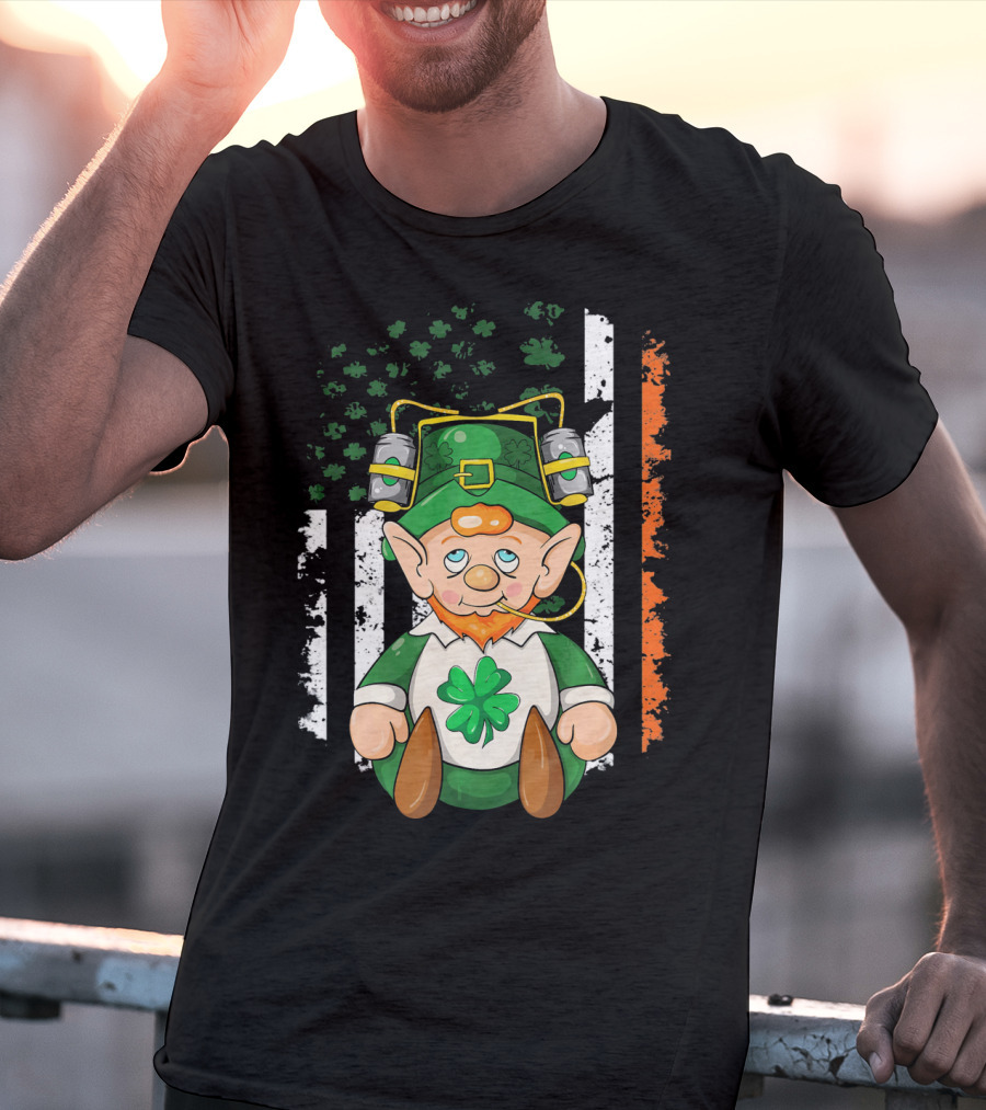Irish American Flag Leprechaun St. Patrick's Day Clover T-Shirt